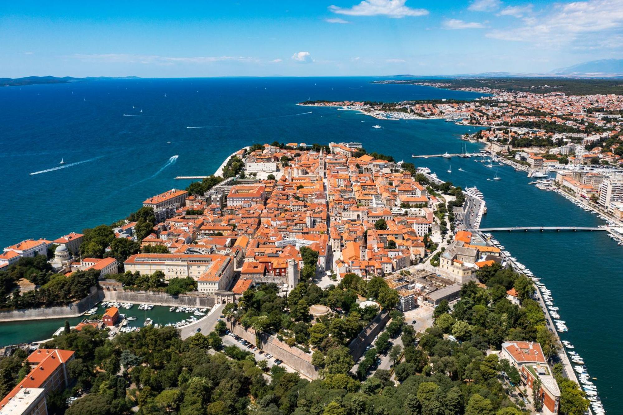 Duo Soles - Apartments With Private Parking Near Zadar Murvica  ภายนอก รูปภาพ