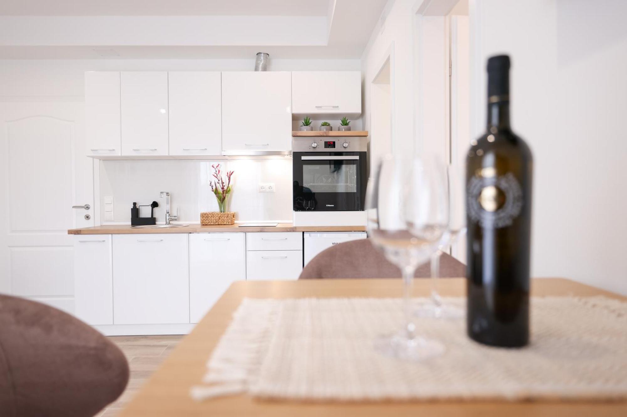 Duo Soles - Apartments With Private Parking Near Zadar Murvica  ภายนอก รูปภาพ