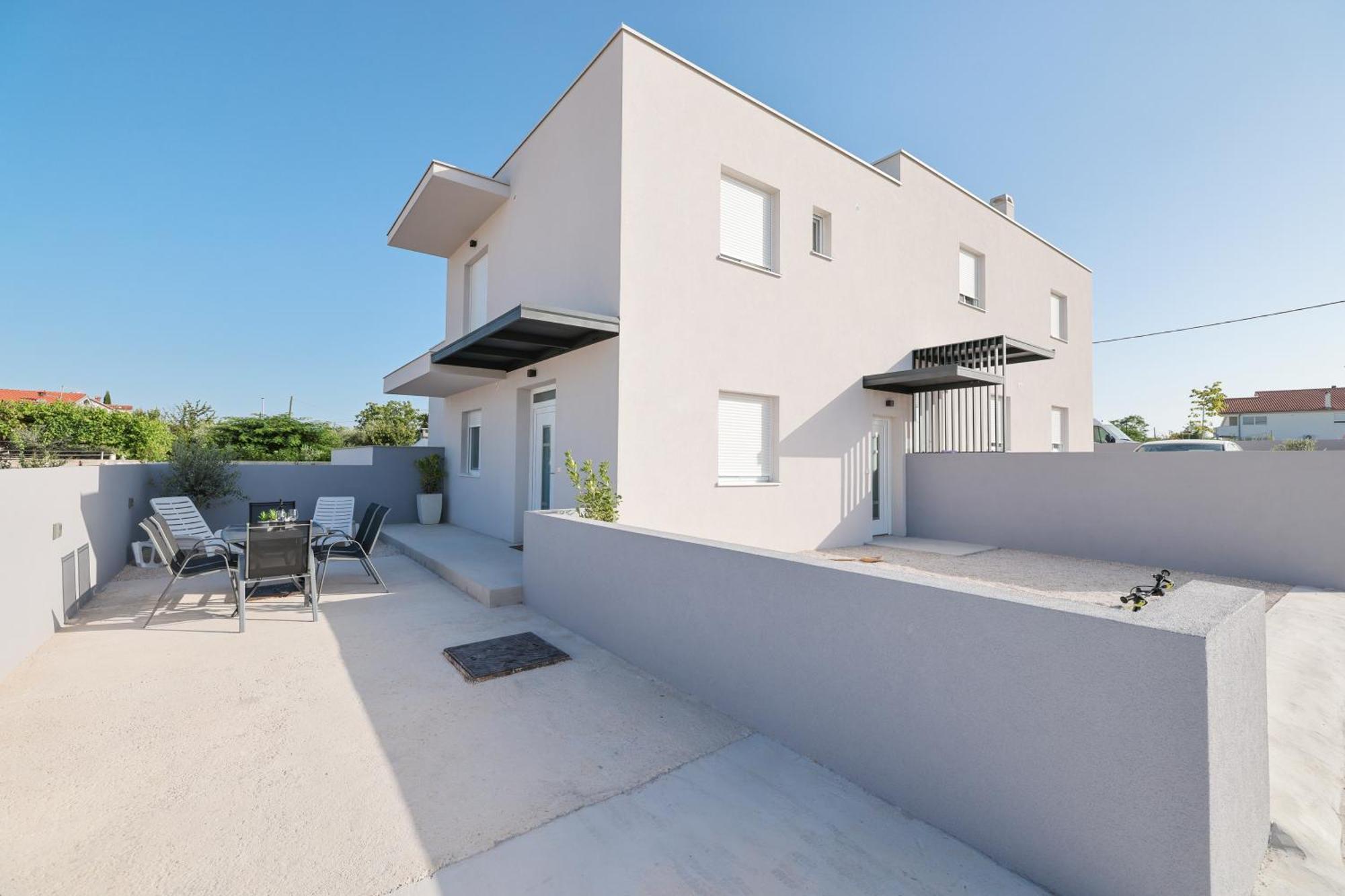 Duo Soles - Apartments With Private Parking Near Zadar Murvica  ภายนอก รูปภาพ
