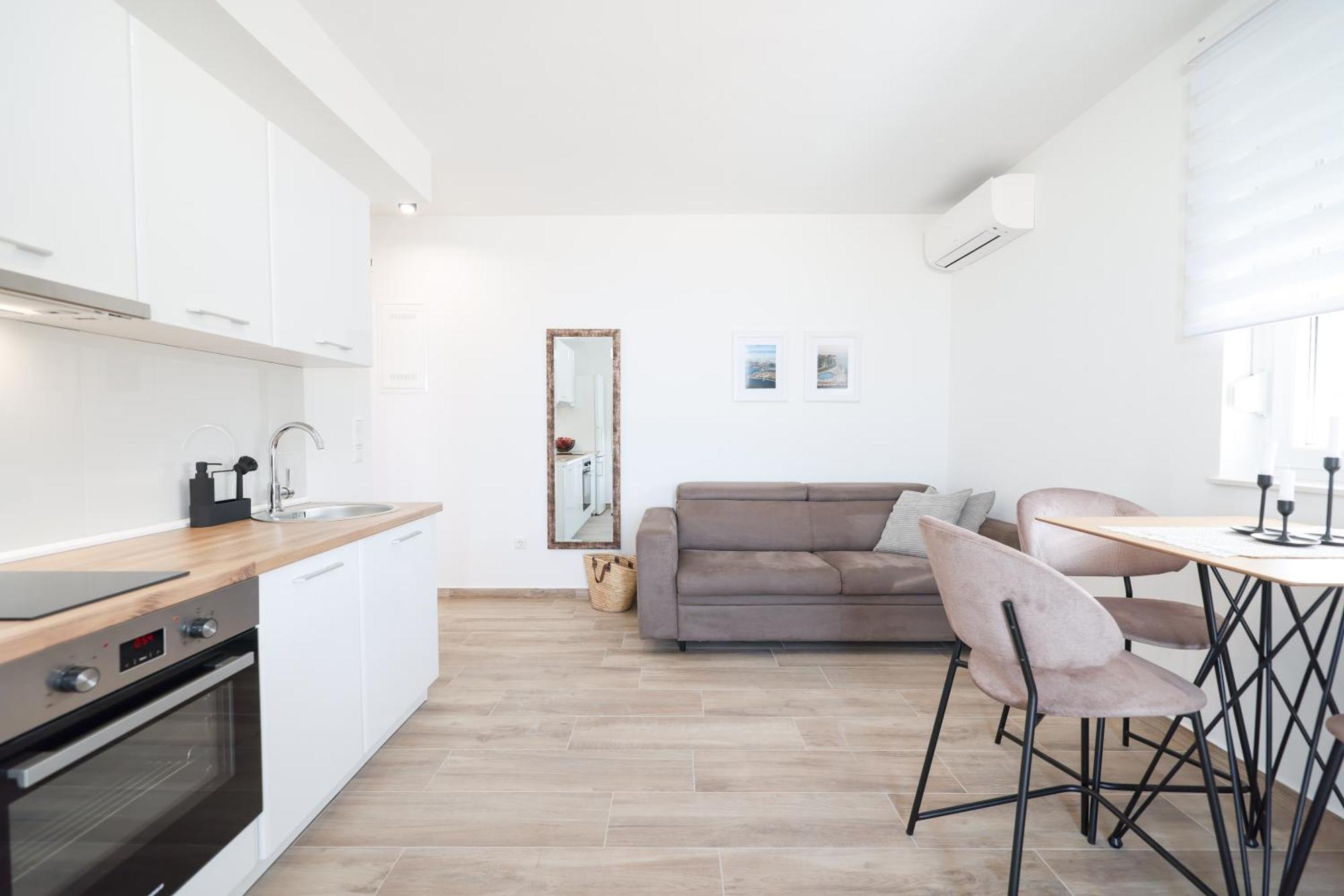 Duo Soles - Apartments With Private Parking Near Zadar Murvica  ภายนอก รูปภาพ
